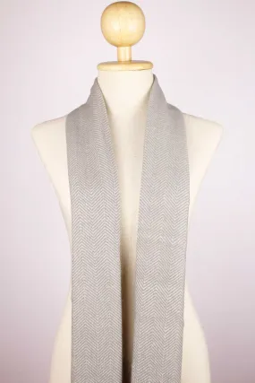 100% Cashmere Seashell Gray Scarf/Muffler