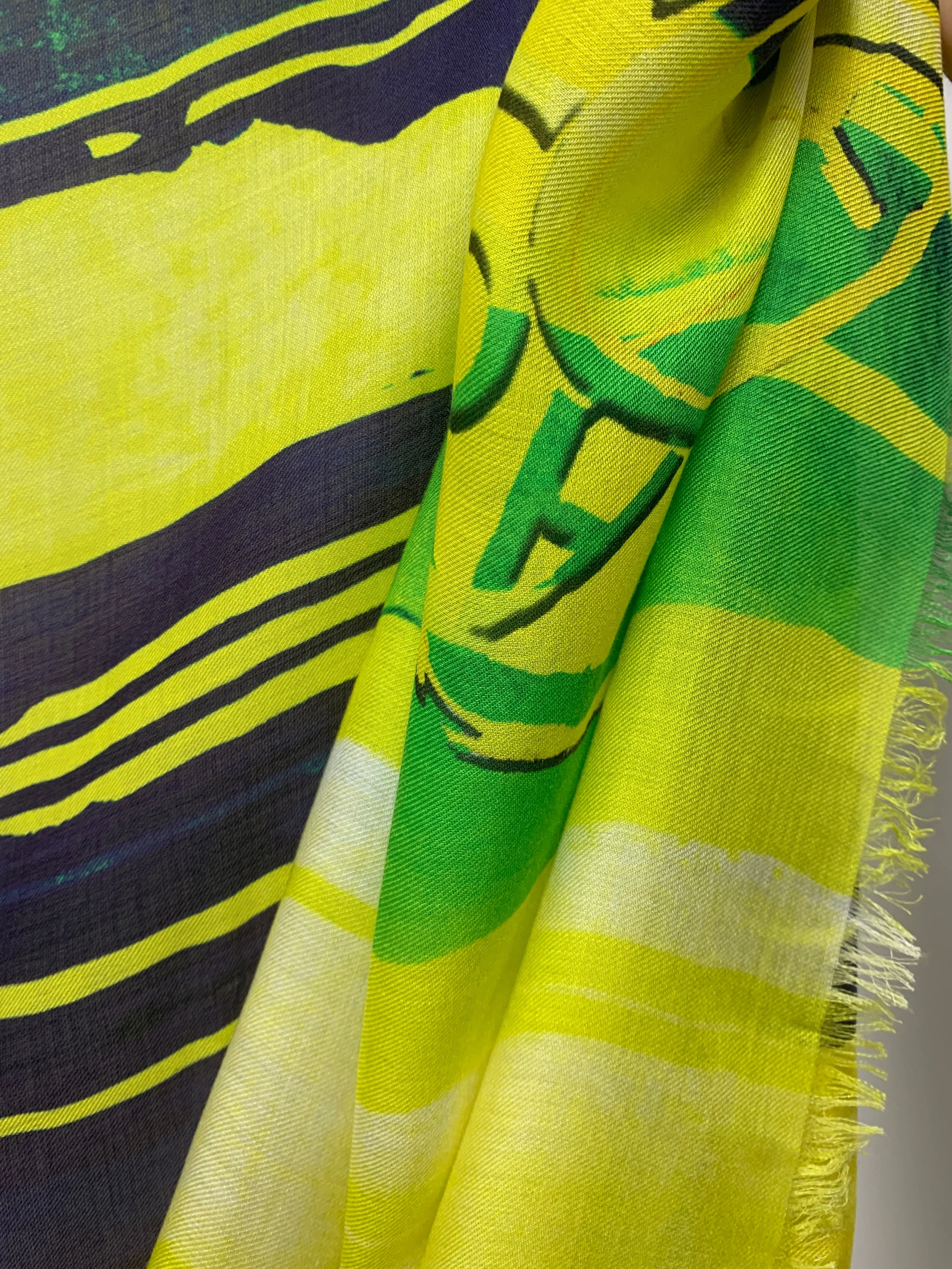 AW-1030 "ACID" - BRITISH DESIGNER DIGITAL PRINT CASHMERE MODAL SCARF. MADE IN ITALY