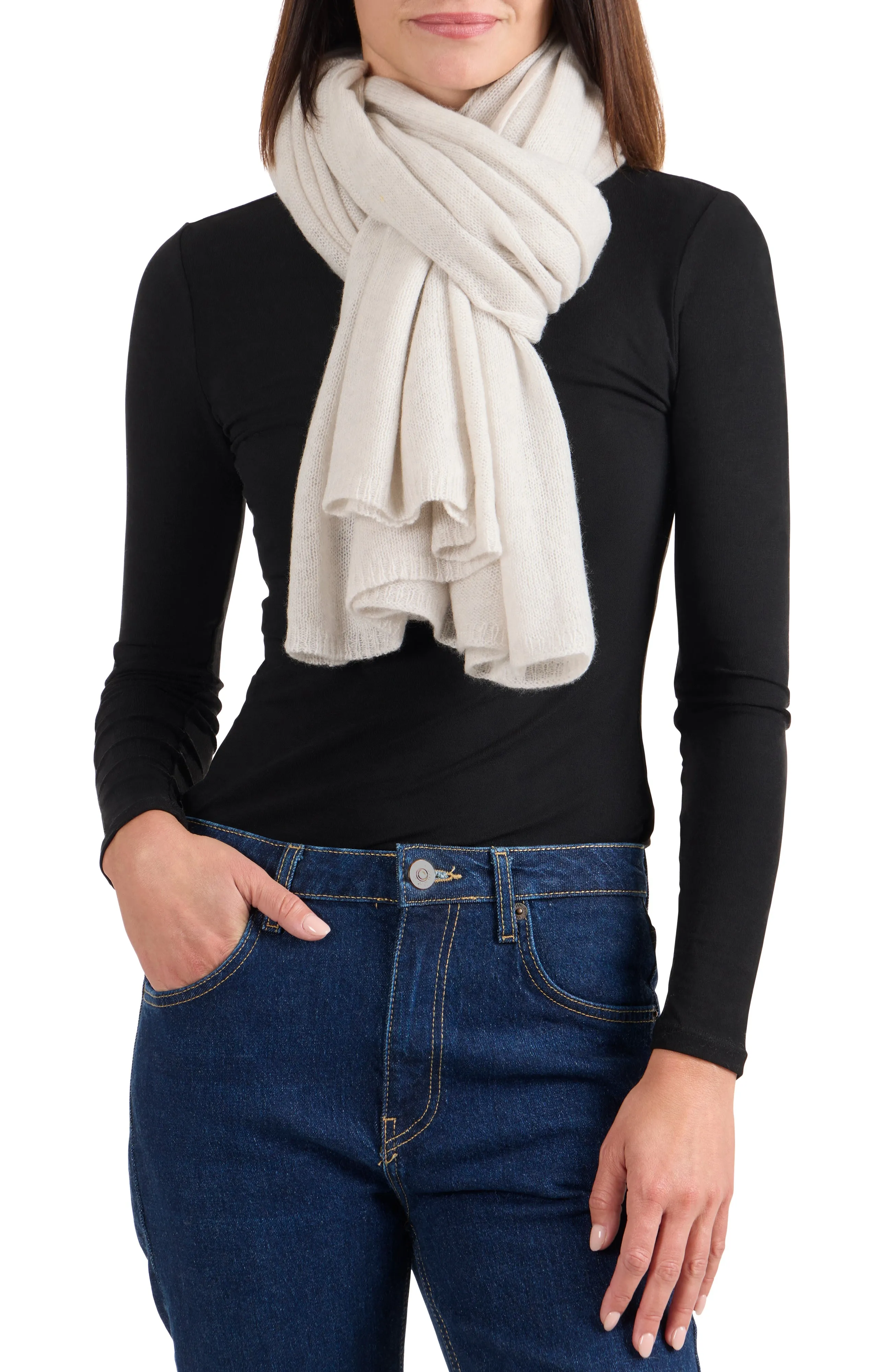 FEATHERWEIGHT CASHMERE TRAVEL WRAP