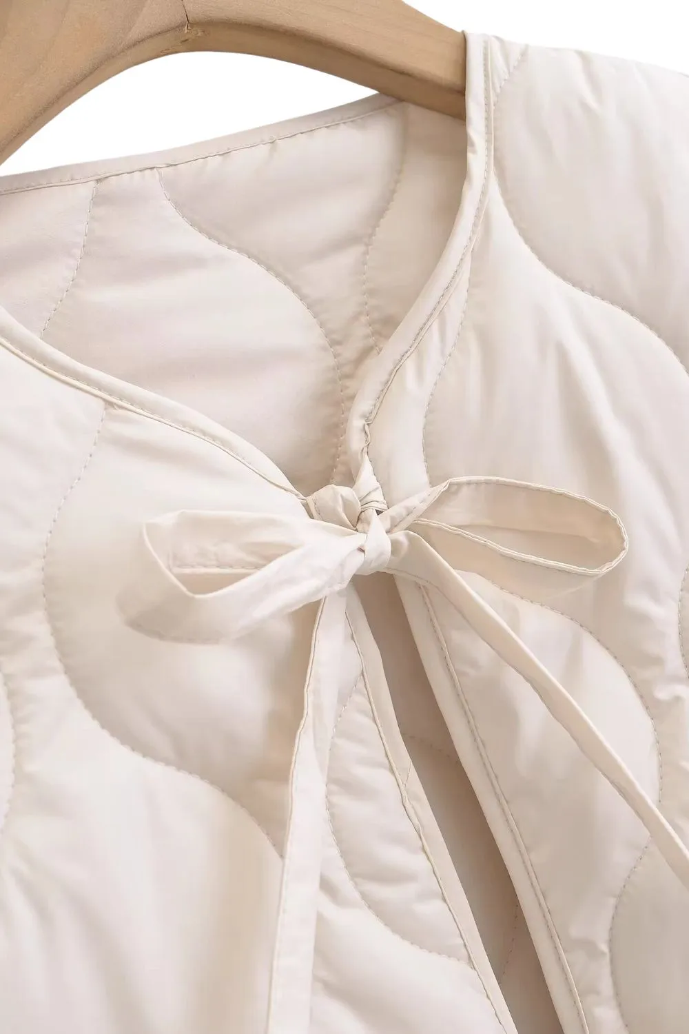 'Hannah' Minimalist Bow-Detail Cotton Jacket