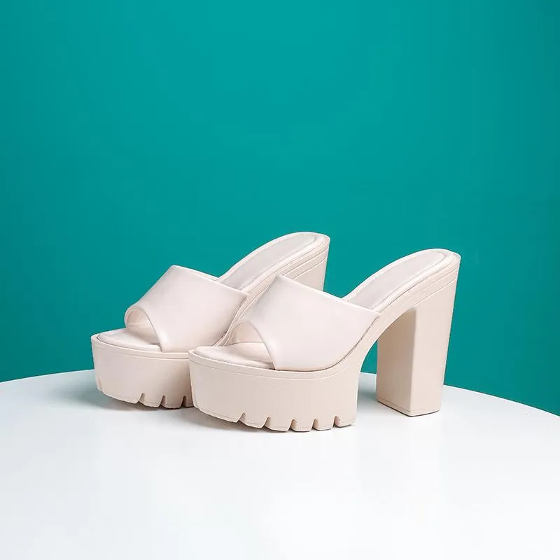 Minimalist Chunky Heeled Sandals