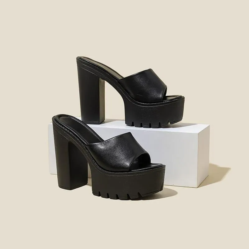 Minimalist Chunky Heeled Sandals