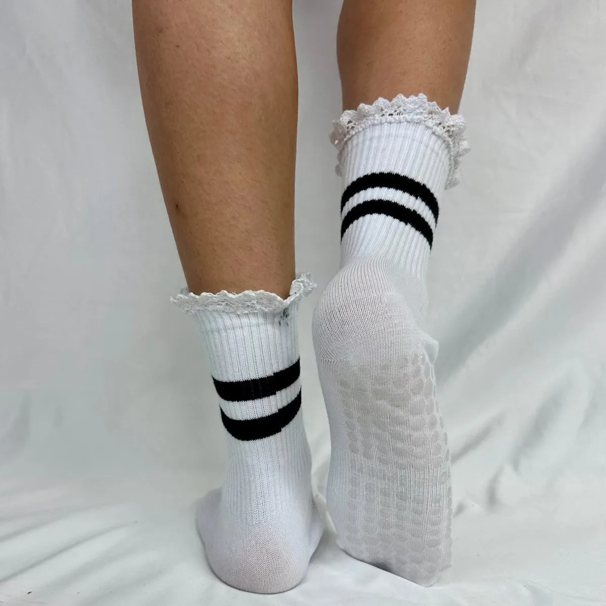 YOGA stripe grip crew socks - white / black